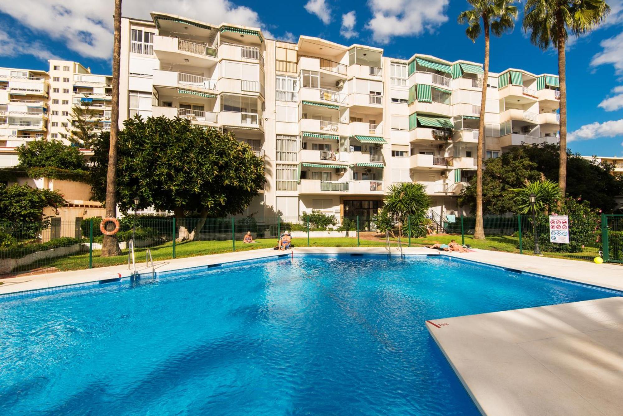 Aloha Torres Carihuela Lejlighed *